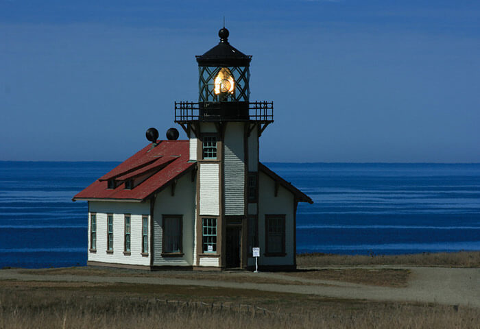 Things To Do in Mendocino - Lighthouse