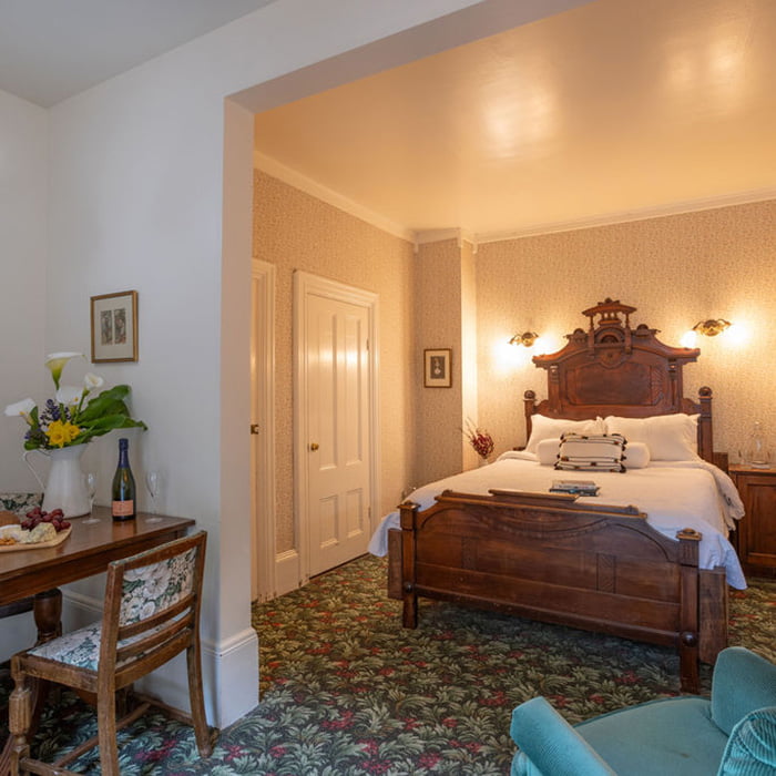 B&B in Mendocino, CA - Garden Room