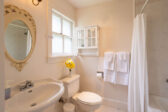 Little River, CA Lodging - Tree View Bathroom